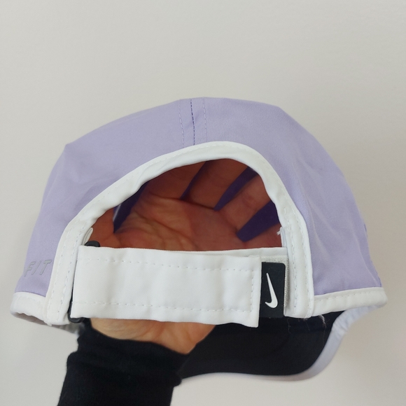 NIKE Purple Featherlight Dri-fit Running Hat - Picture 7 of 9